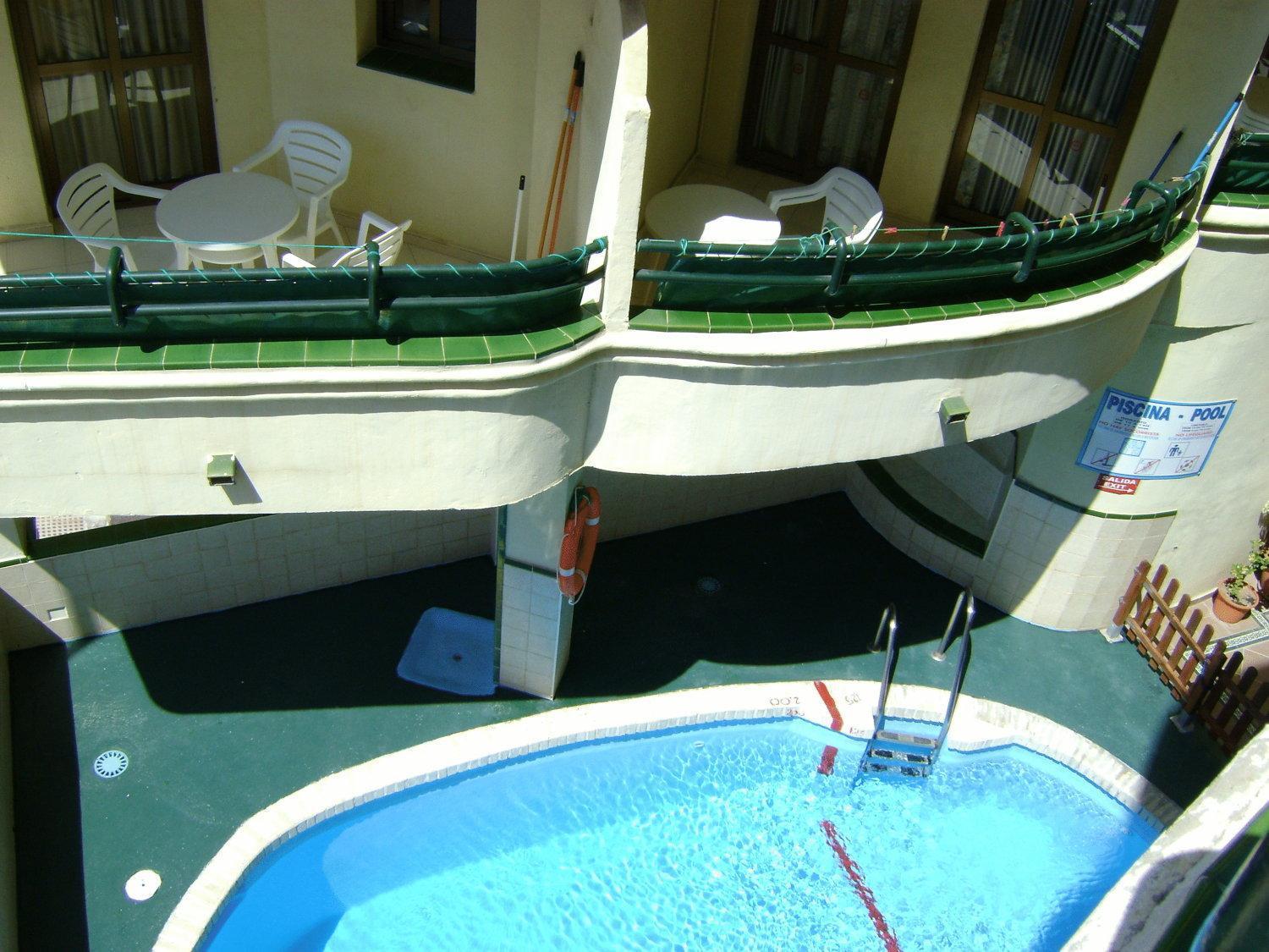 Apartamentos Mediterraneo Nerja Zewnętrze zdjęcie
