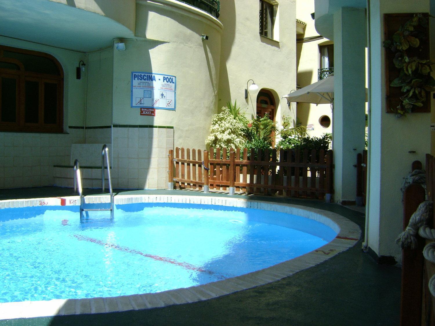 Apartamentos Mediterraneo Nerja Zewnętrze zdjęcie